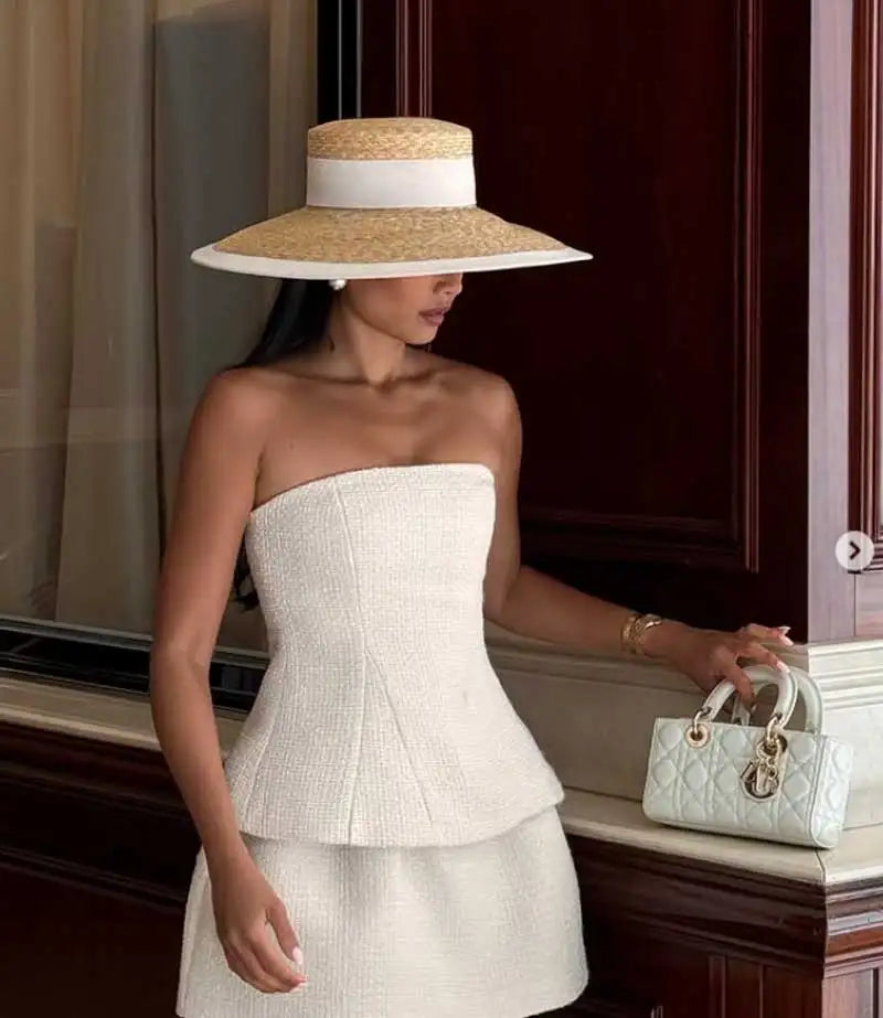 Chapeau de Paille Large Élégance Image